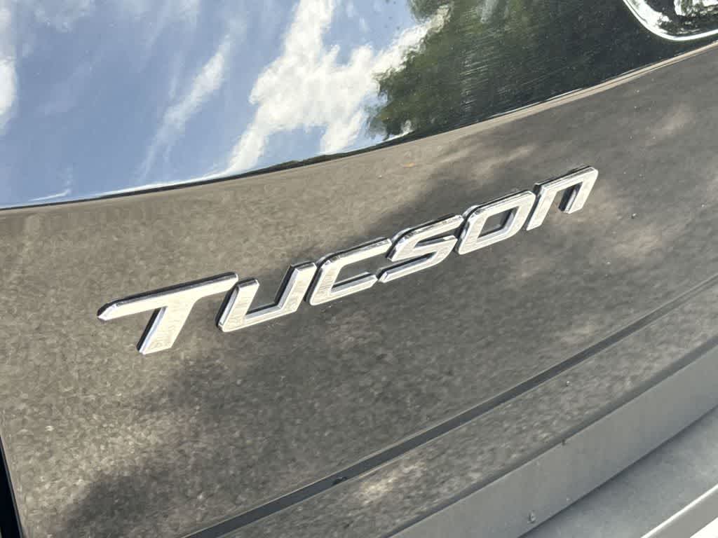 Thumbnail: 2023 Hyundai Tucson - 10