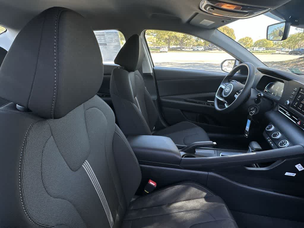 Thumbnail: 2026 Hyundai Elantra - 27