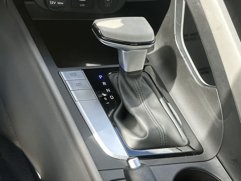 Thumbnail: 2024 Hyundai Elantra - 21