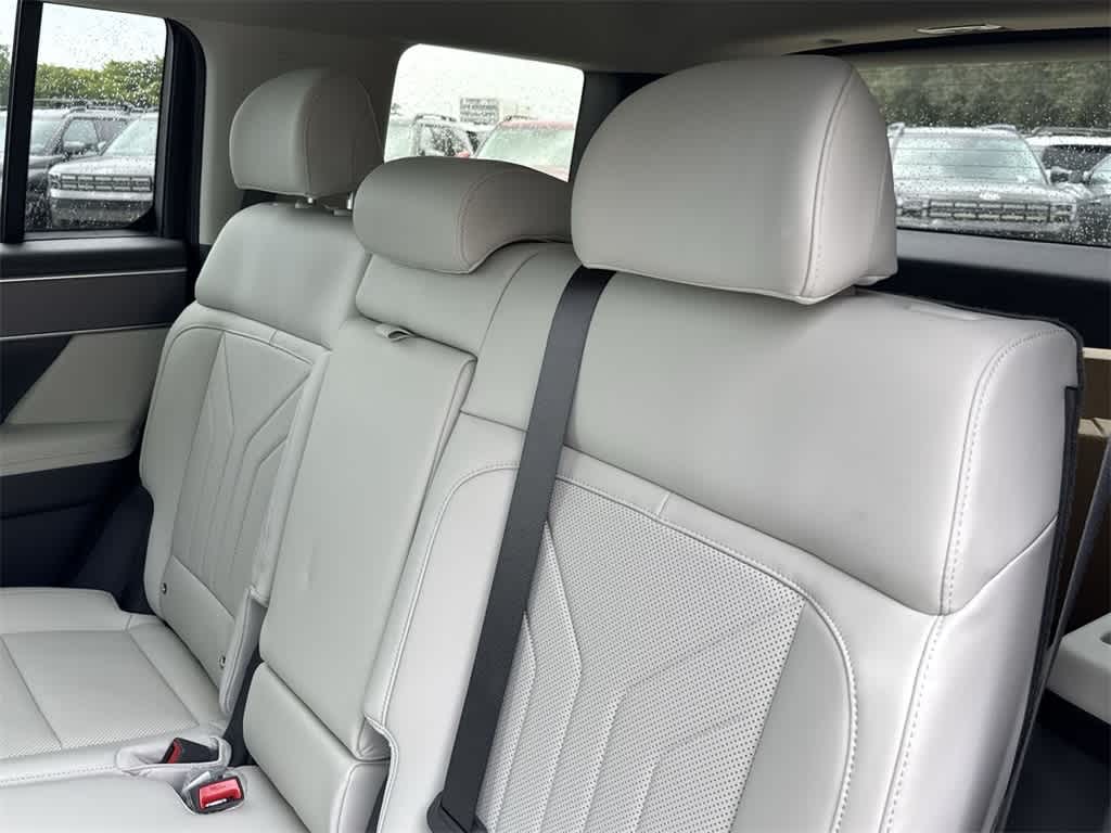 Thumbnail: 2026 Hyundai Santa Fe - 22