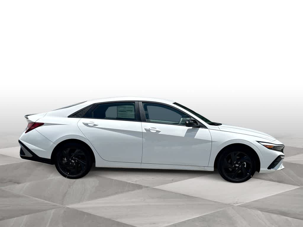 Thumbnail: 2026 Hyundai Elantra - 9