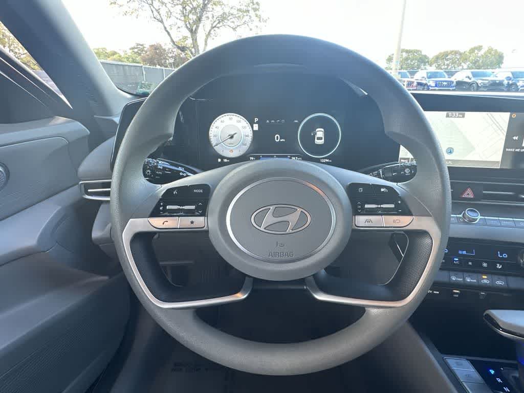 Thumbnail: 2024 Hyundai Elantra - 15