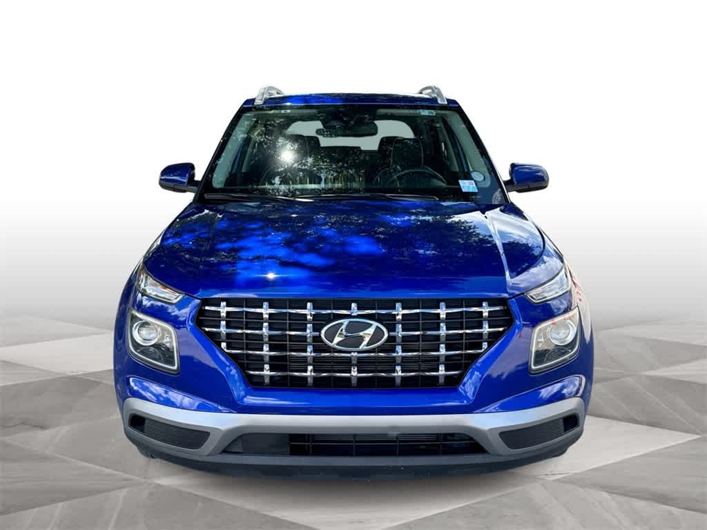 Thumbnail: 2024 Hyundai Venue - 3