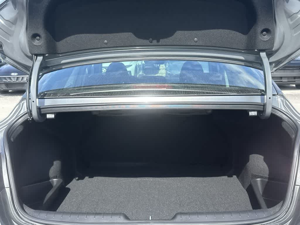 Thumbnail: 2026 Hyundai Elantra - 25