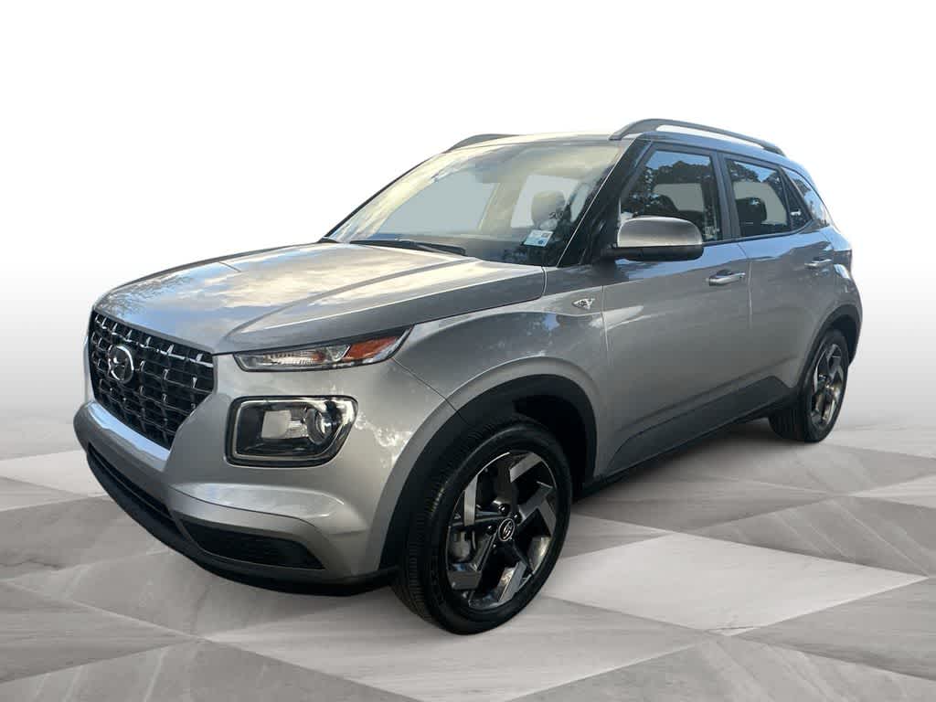 Thumbnail: 2025 Hyundai Venue - 4