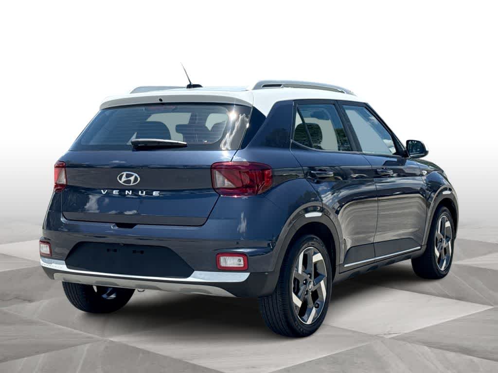 Thumbnail: 2023 Hyundai Venue - 8