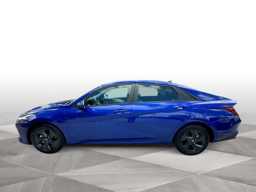Thumbnail: 2023 Hyundai Elantra - 5
