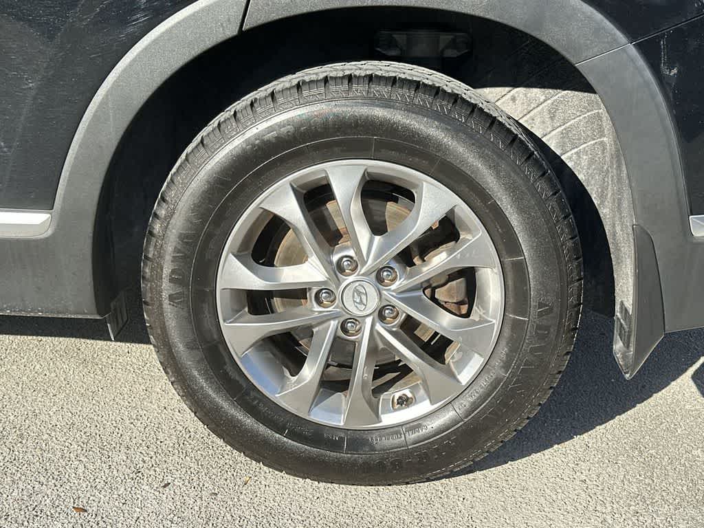 Thumbnail: 2020 Hyundai Santa Fe - 10