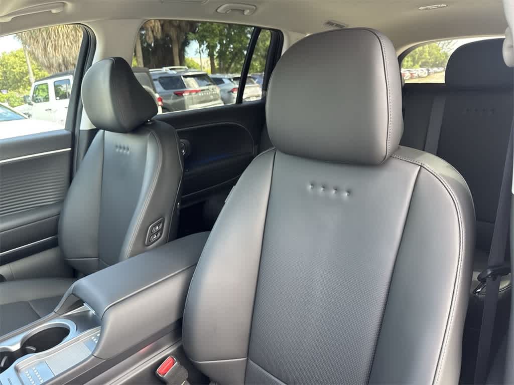 Thumbnail: 2026 Hyundai Ioniq - 14