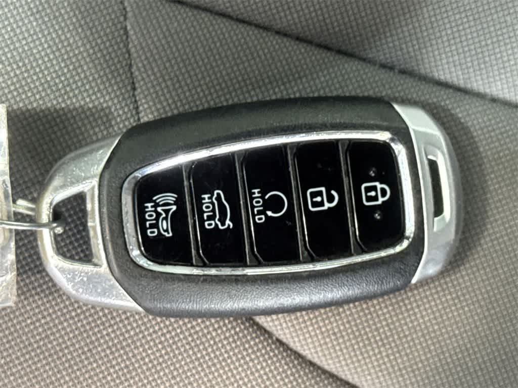 Thumbnail: 2023 Hyundai Elantra - 28