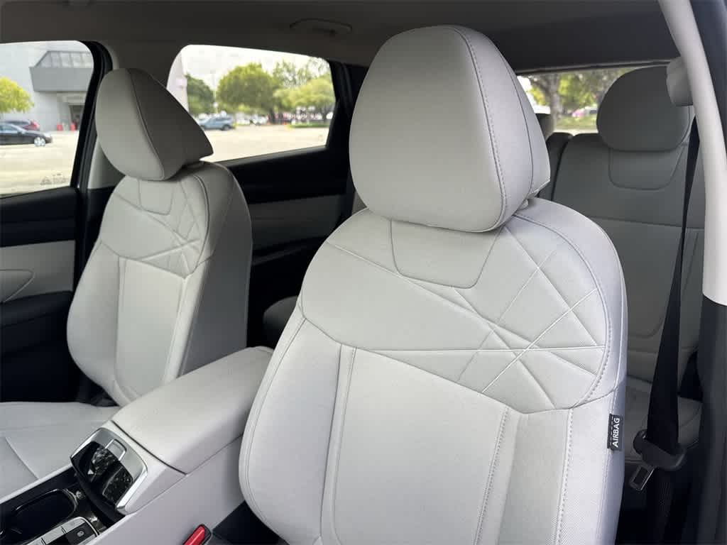 Thumbnail: 2026 Hyundai Tucson - 14