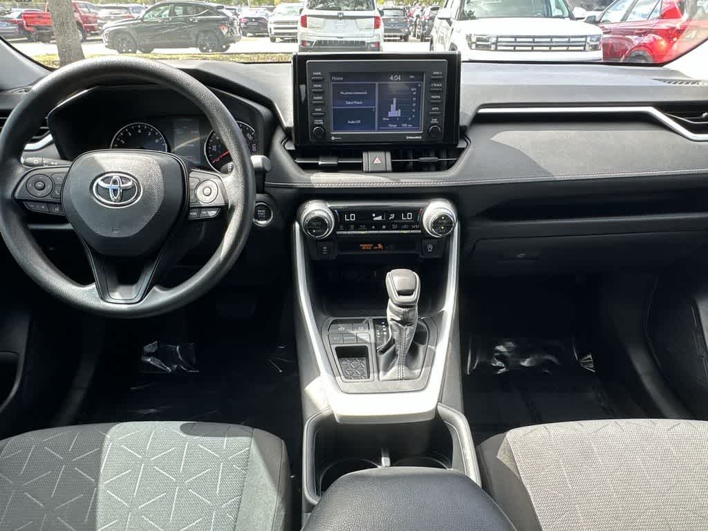Thumbnail: 2022 Toyota RAV4 - 24