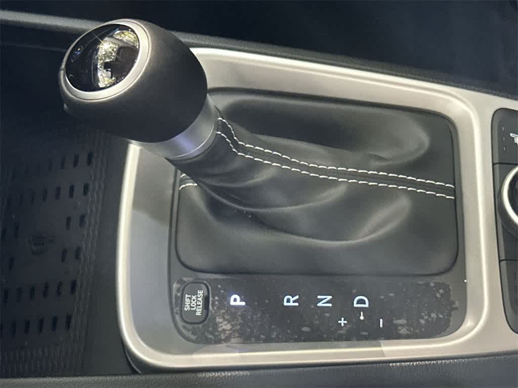 Thumbnail: 2026 Hyundai Venue - 21