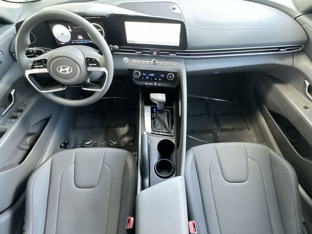 Thumbnail: 2024 Hyundai Elantra - 24