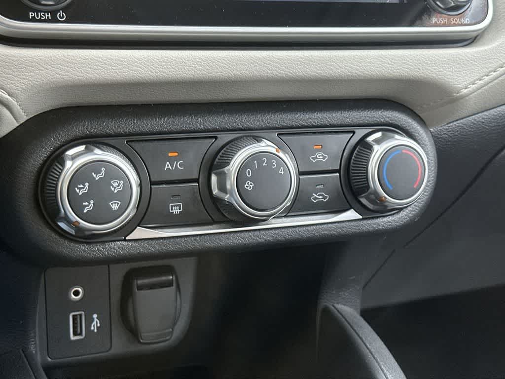 Thumbnail: 2021 Nissan Versa - 20