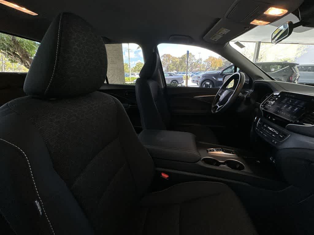 Thumbnail: 2025 Honda Ridgeline - 28