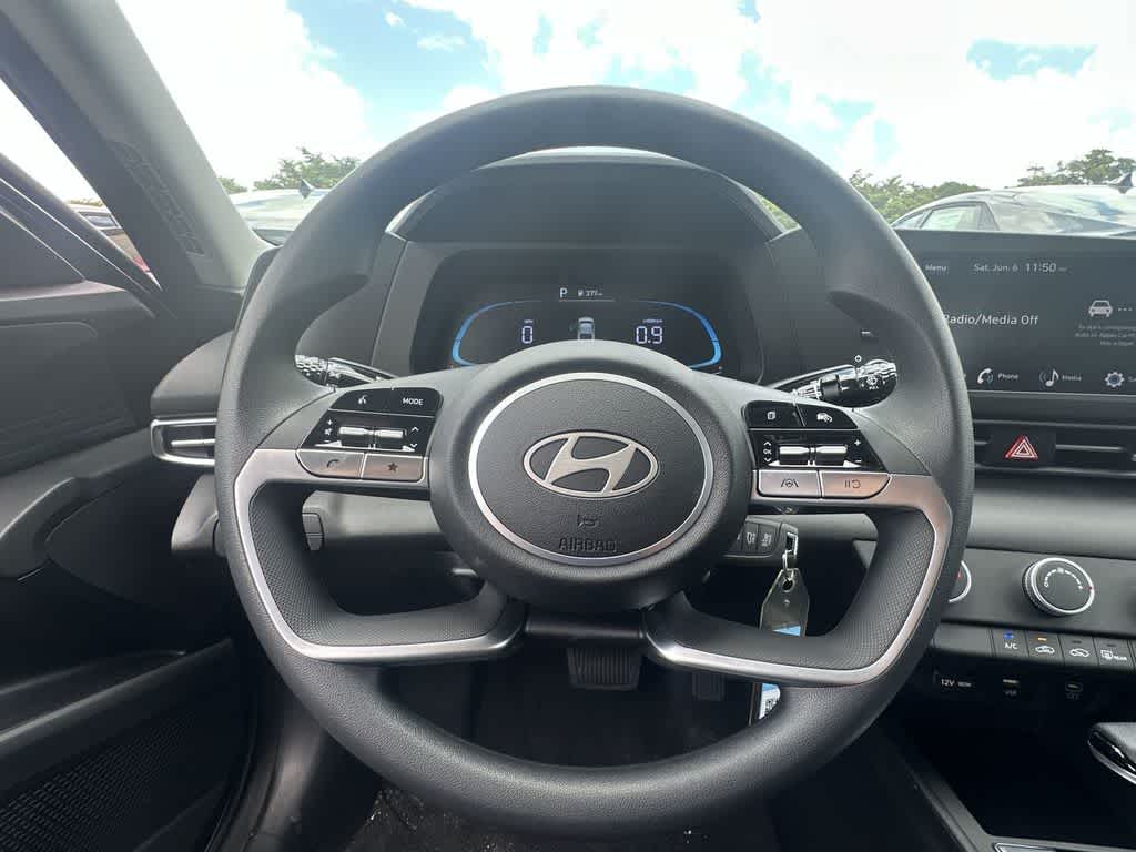 Thumbnail: 2026 Hyundai Elantra - 19