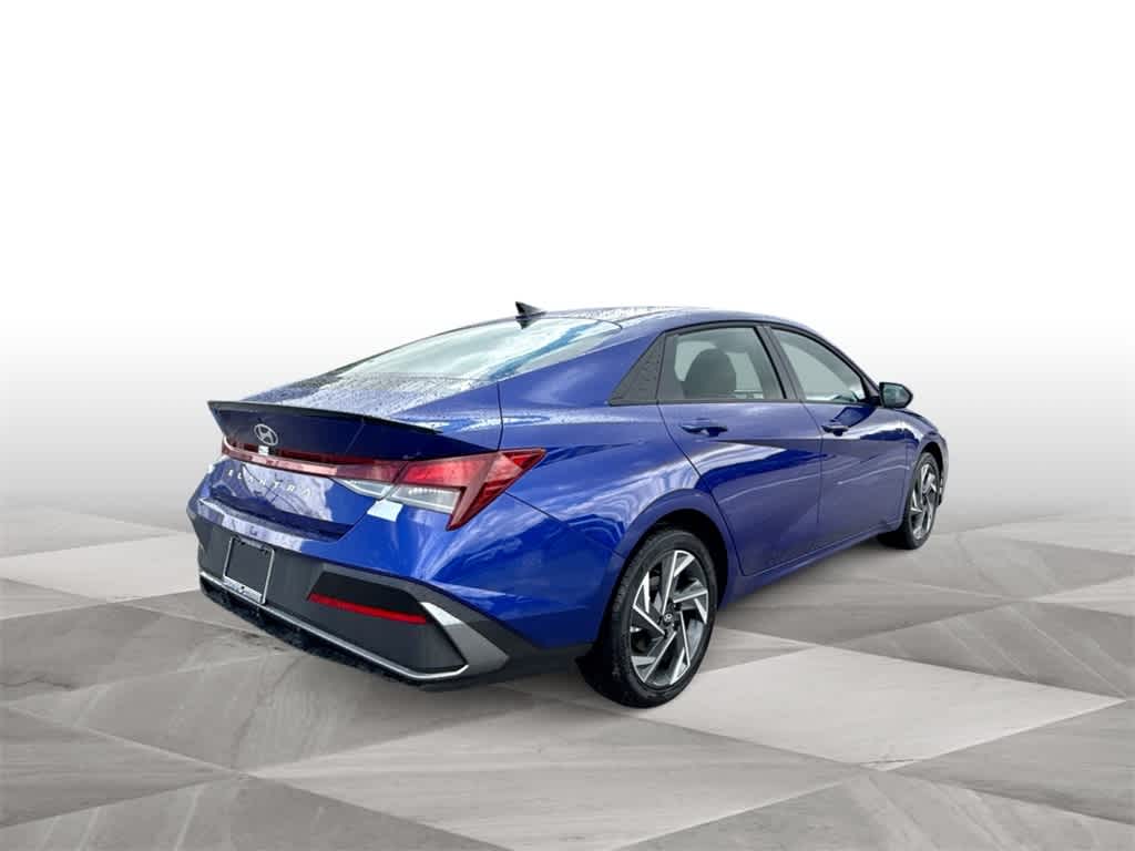 Thumbnail: 2025 Hyundai Elantra - 8