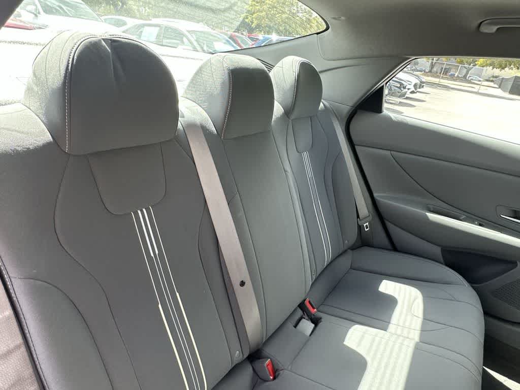 Thumbnail: 2023 Hyundai Elantra - 26