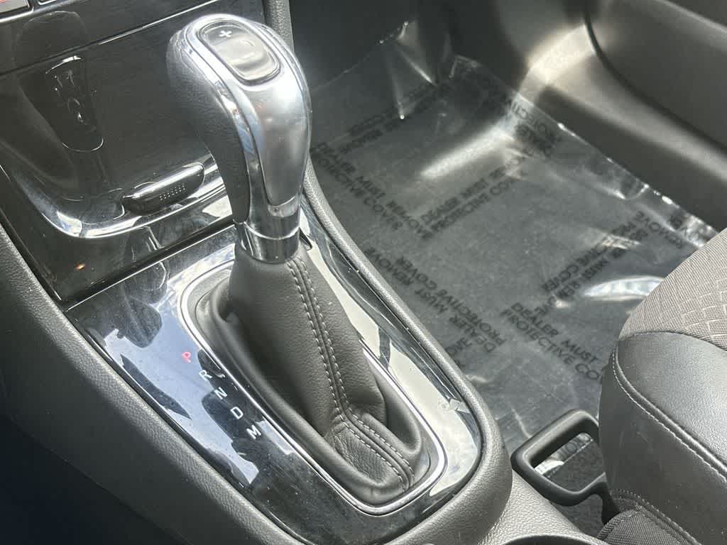 Thumbnail: 2020 Buick Encore - 21