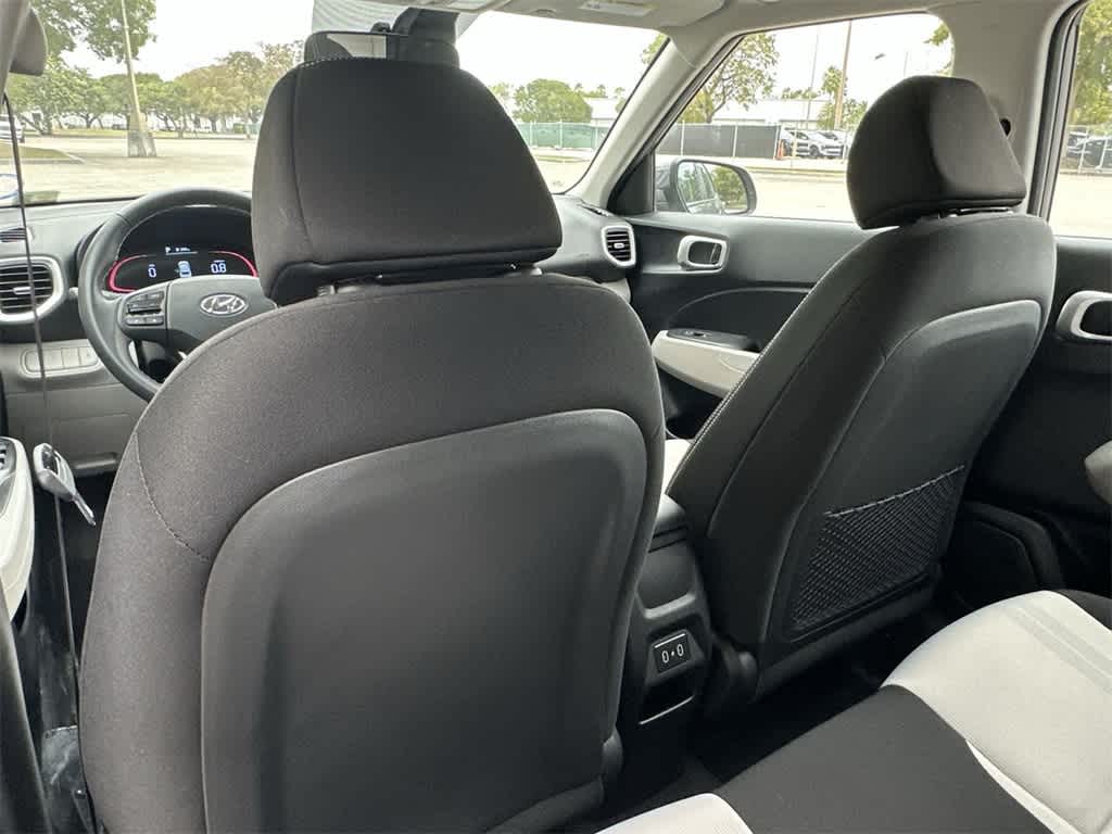 Thumbnail: 2025 Hyundai Venue - 23