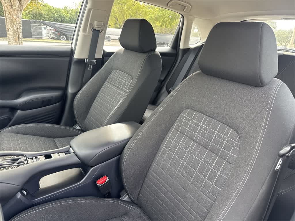 Thumbnail: 2023 Honda HR-V - 14