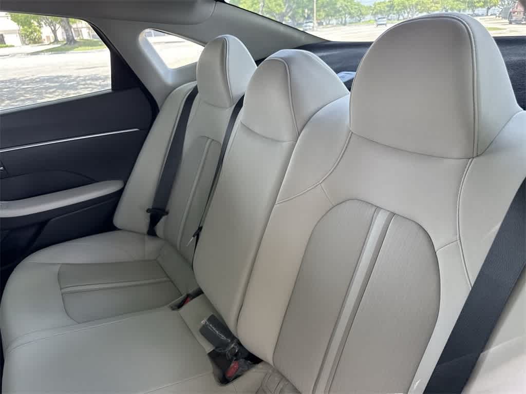 2025 Hyundai Sonata SE 22