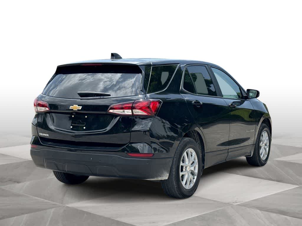 Thumbnail: 2024 Chevrolet Equinox - 8