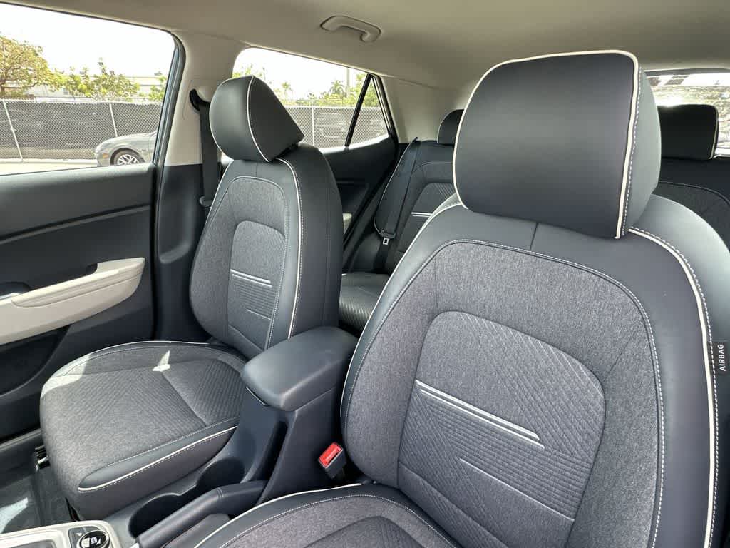 Thumbnail: 2024 Hyundai Venue - 15