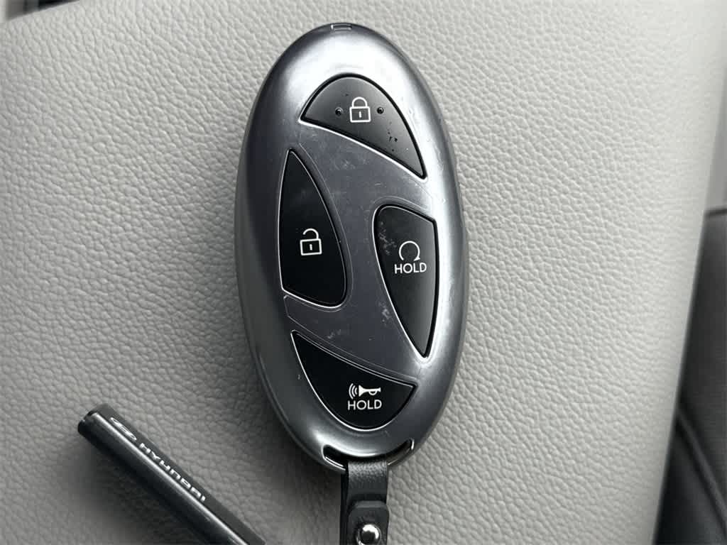 Thumbnail: 2025 Hyundai Elantra - 28