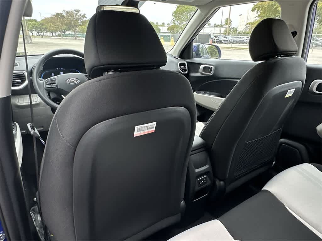 Thumbnail: 2025 Hyundai Venue - 23