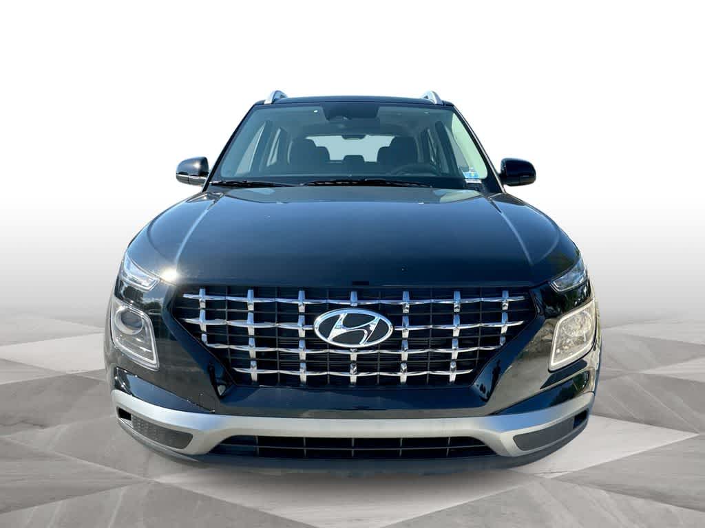 Thumbnail: 2026 Hyundai Venue - 3