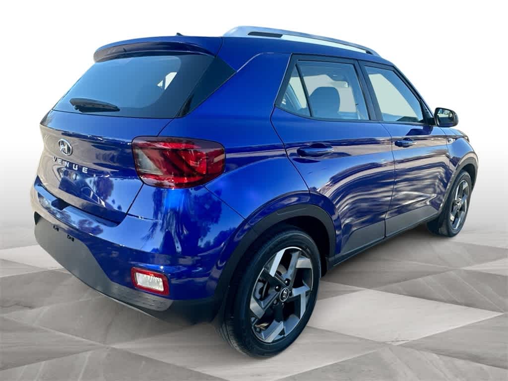 Thumbnail: 2025 Hyundai Venue - 8