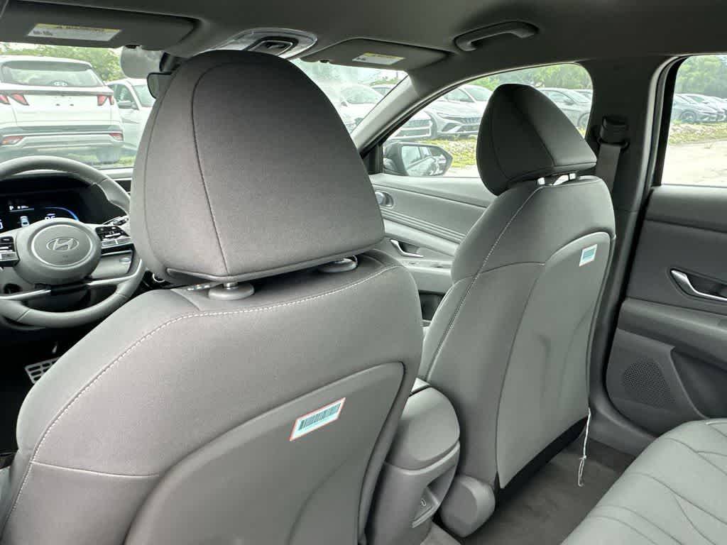 Thumbnail: 2026 Hyundai Elantra - 14