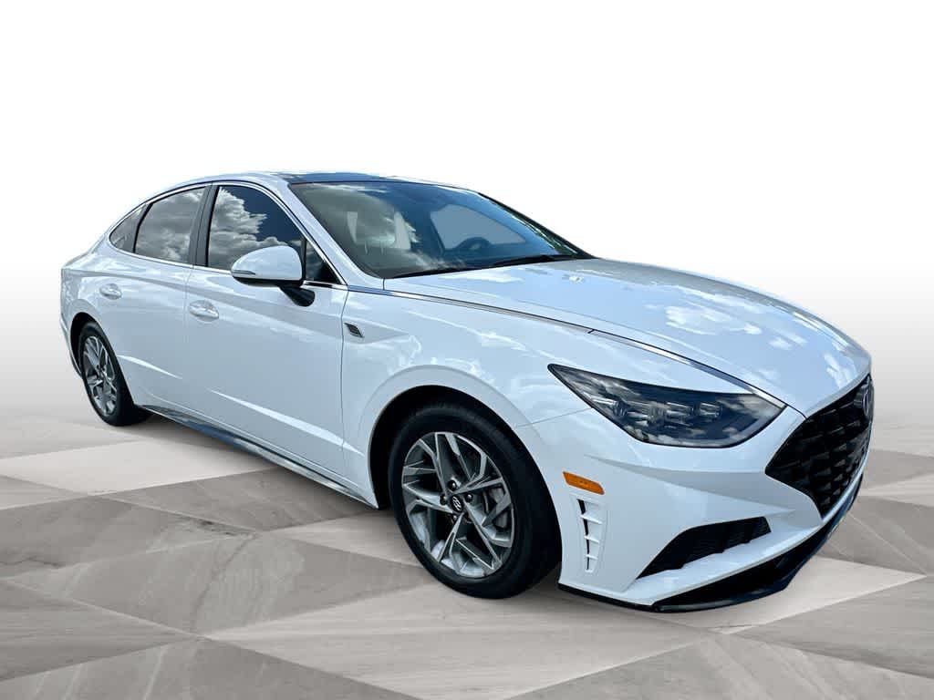 Thumbnail: 2023 Hyundai Sonata - 2