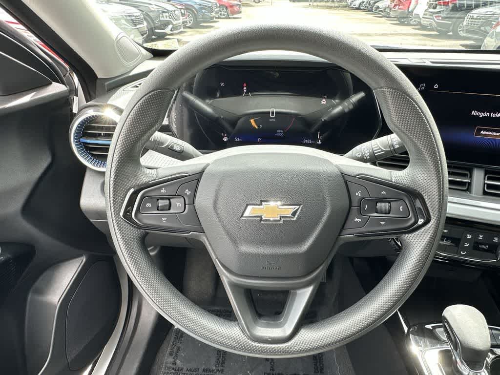 Thumbnail: 2024 Chevrolet Trax - 15