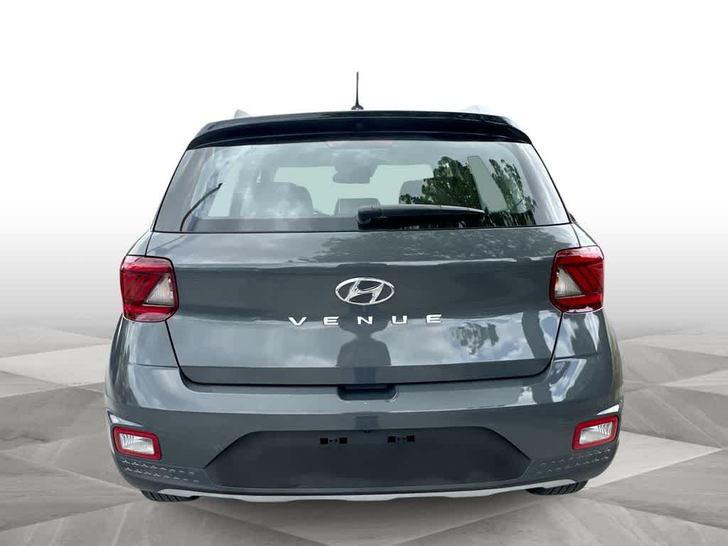 Thumbnail: 2023 Hyundai Venue - 7