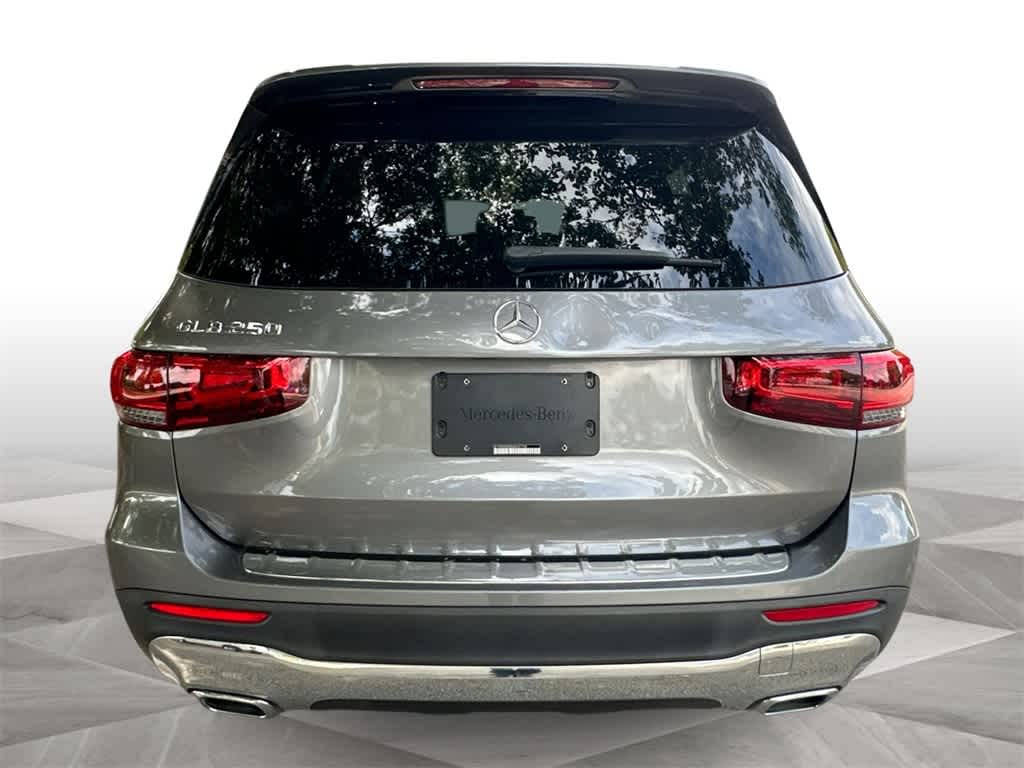 Thumbnail: 2022 Mercedes-Benz GLB - 7