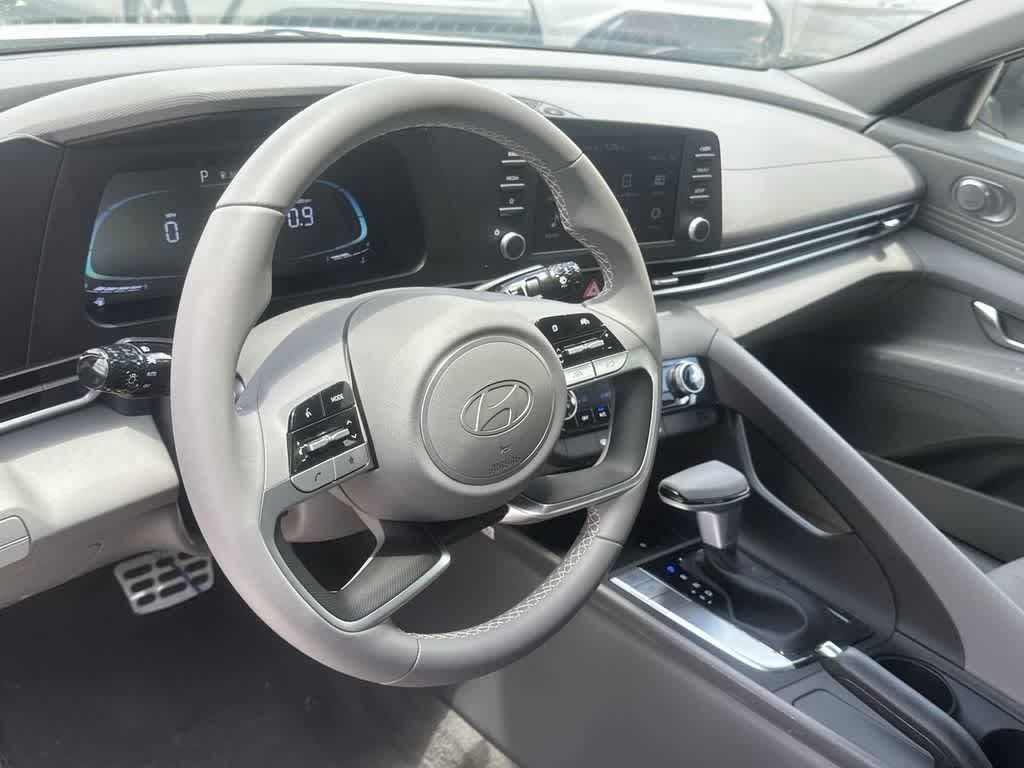 Thumbnail: 2026 Hyundai Elantra - 17