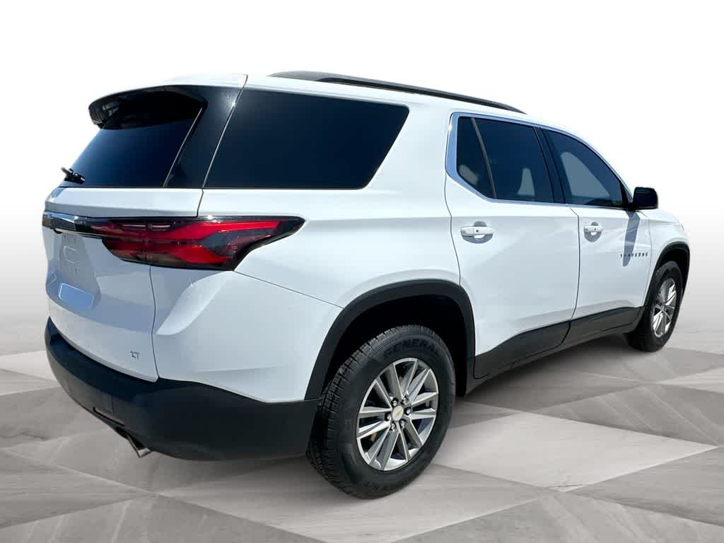 Thumbnail: 2023 Chevrolet Traverse - 8