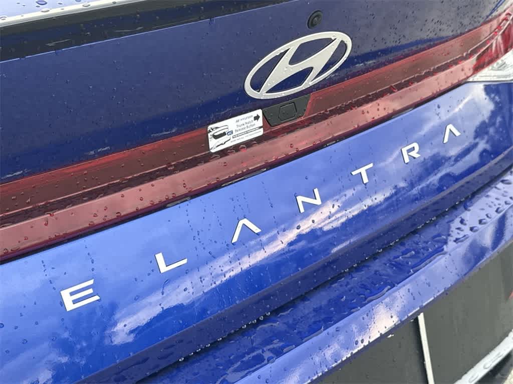Thumbnail: 2025 Hyundai Elantra - 10