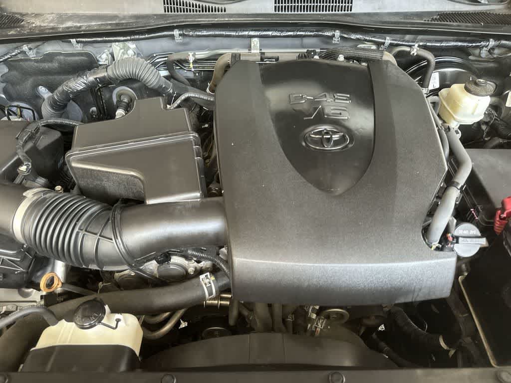 Thumbnail: 2021 Toyota Tacoma - 12