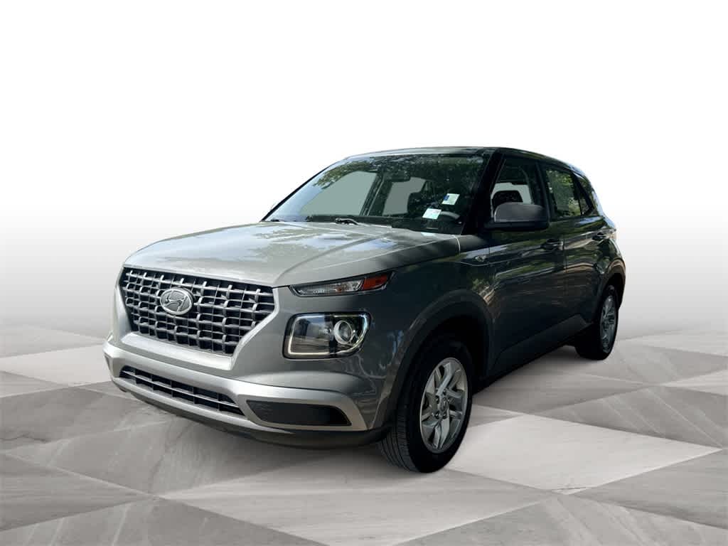 Thumbnail: 2022 Hyundai Venue - 4