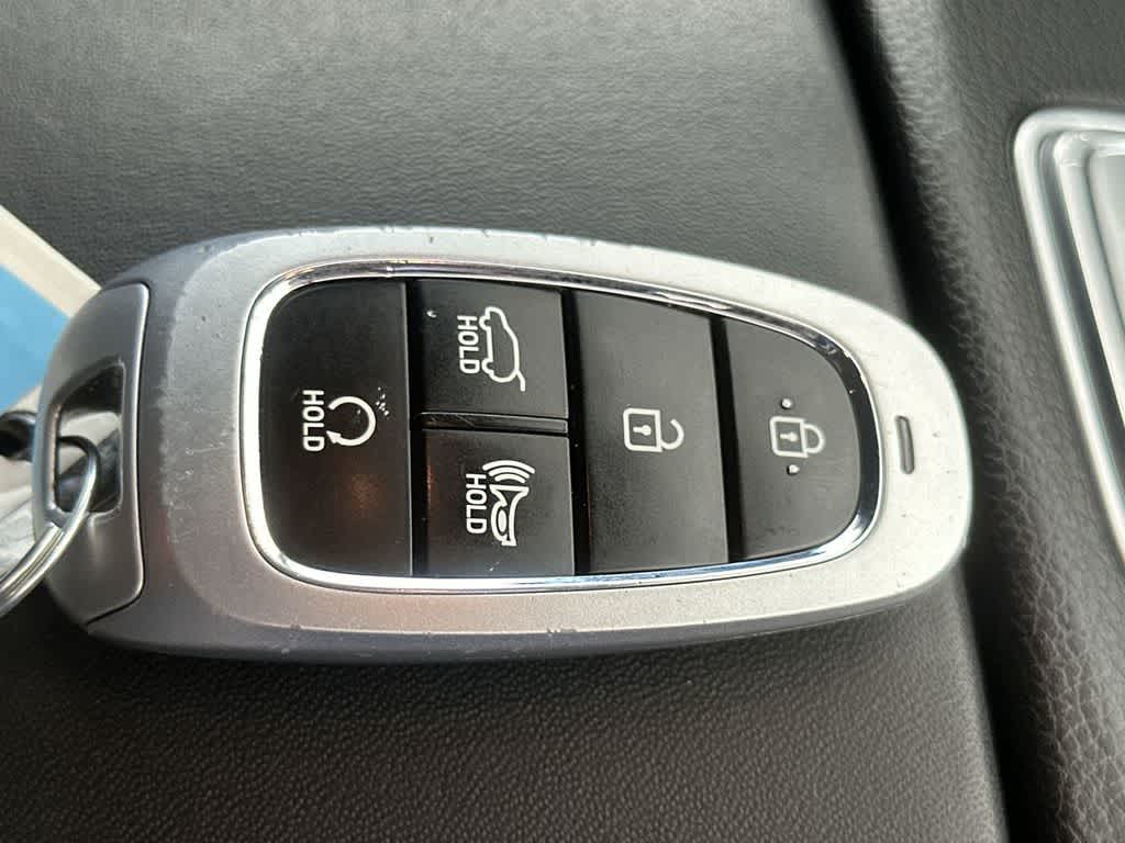 Thumbnail: 2023 Hyundai Santa Fe - 28