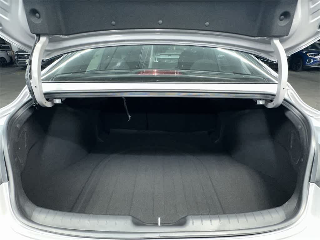 Thumbnail: 2026 Hyundai Elantra - 25