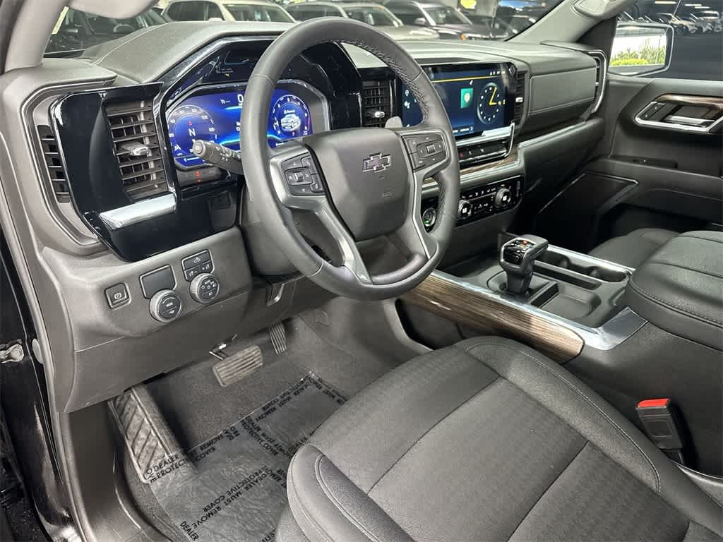 Thumbnail: 2023 Chevrolet Silverado 1500 - 14