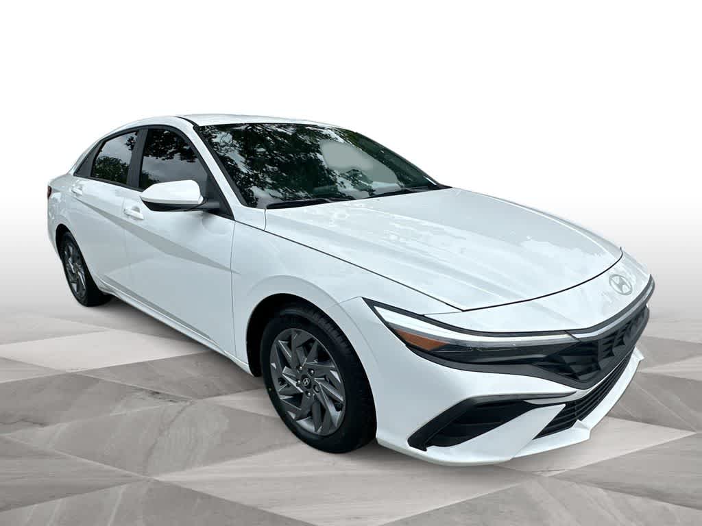 Thumbnail: 2024 Hyundai Elantra - 2