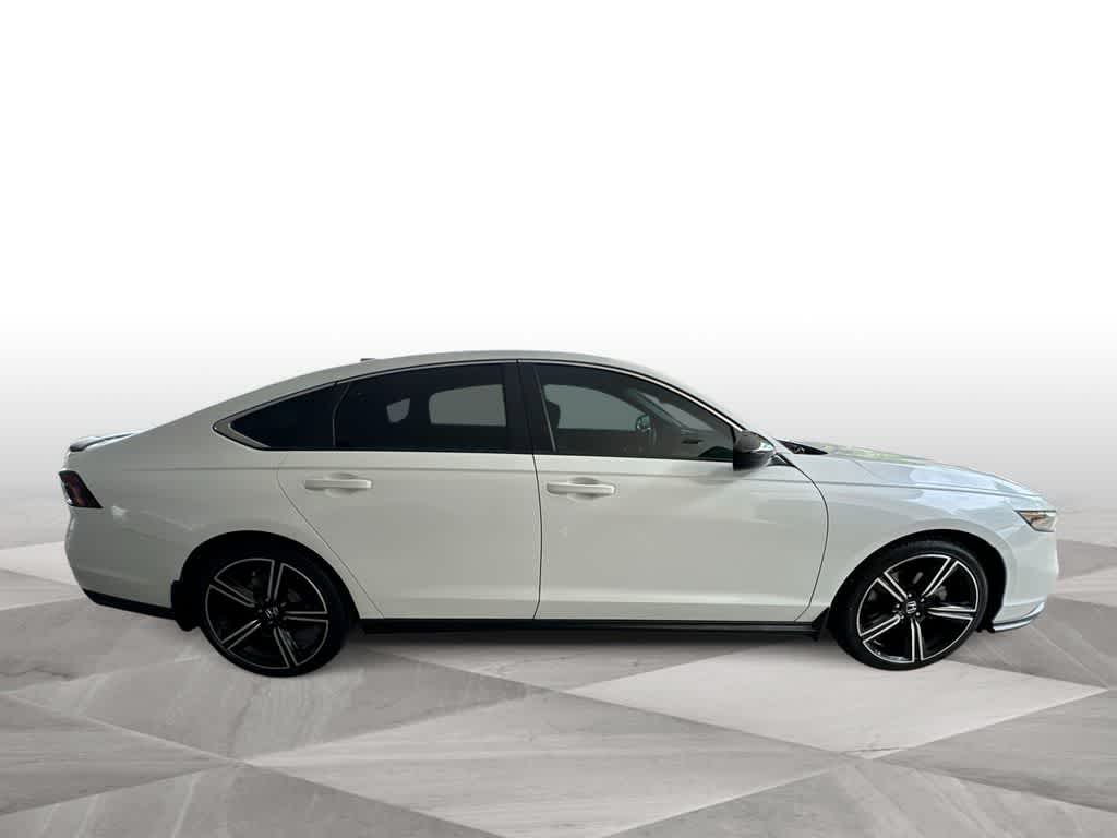 Thumbnail: 2023 Honda Accord - 9