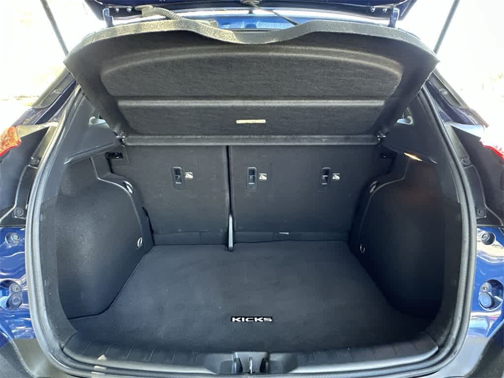 Thumbnail: 2018 Nissan Kicks - 25