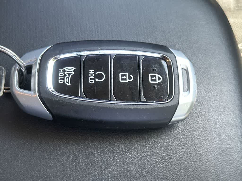 Thumbnail: 2024 Hyundai Venue - 28